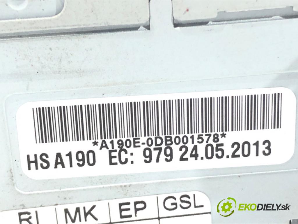 AUDI A6 C7 (4G2, 4GC) 2010 - 2018    3.0 TDI quattro 180 kW [245 KM] olej napędowy 2011  RADIO 4G0035670K (Audio zariadenia)