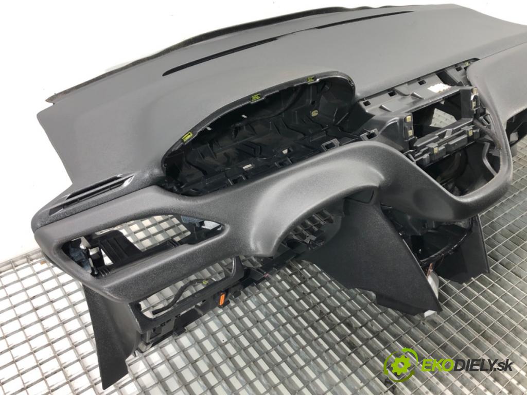 PEUGEOT 208 I (CA_, CC_) 2012 - 2022    1.2 VTI 82 60 kW [82 KM] benzyna 2012 - 2022  Palubná doska  (Palubné dosky)