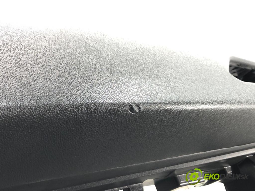 PEUGEOT 208 I (CA_, CC_) 2012 - 2022    1.2 VTI 82 60 kW [82 KM] benzyna 2012 - 2022  Palubná doska  (Palubné dosky)