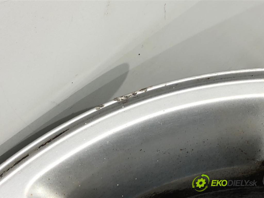 AUDI ---    ---  disky hliníkové 16 7J 5X112 ET45 stred CENTR. 57.1 8D0601025C