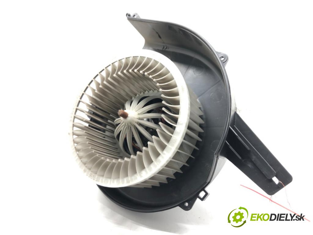 SKODA FABIA III (NJ3) 2014 - 2022    1.2 TSI 66 kW [90 KM] benzyna 2014 - 2022  ventilátor kúrenia 6R1819015