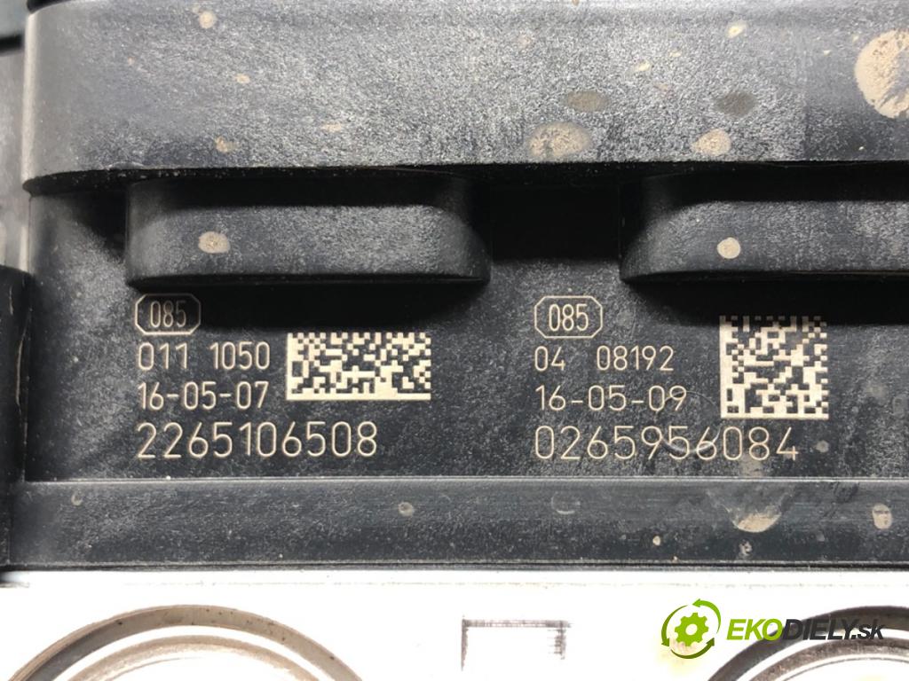 SKODA FABIA III (NJ3) 2014 - 2022    1.2 TSI 66 kW [90 KM] benzyna 2014 - 2022  Pumpa ABS 6C0614517N (Pumpy ABS)