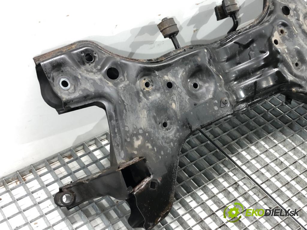 SKODA FABIA III (NJ3) 2014 - 2022    1.2 TSI 66 kW [90 KM] benzyna 2014 - 2022  výztuha pod motor  (Výztuhy přední)