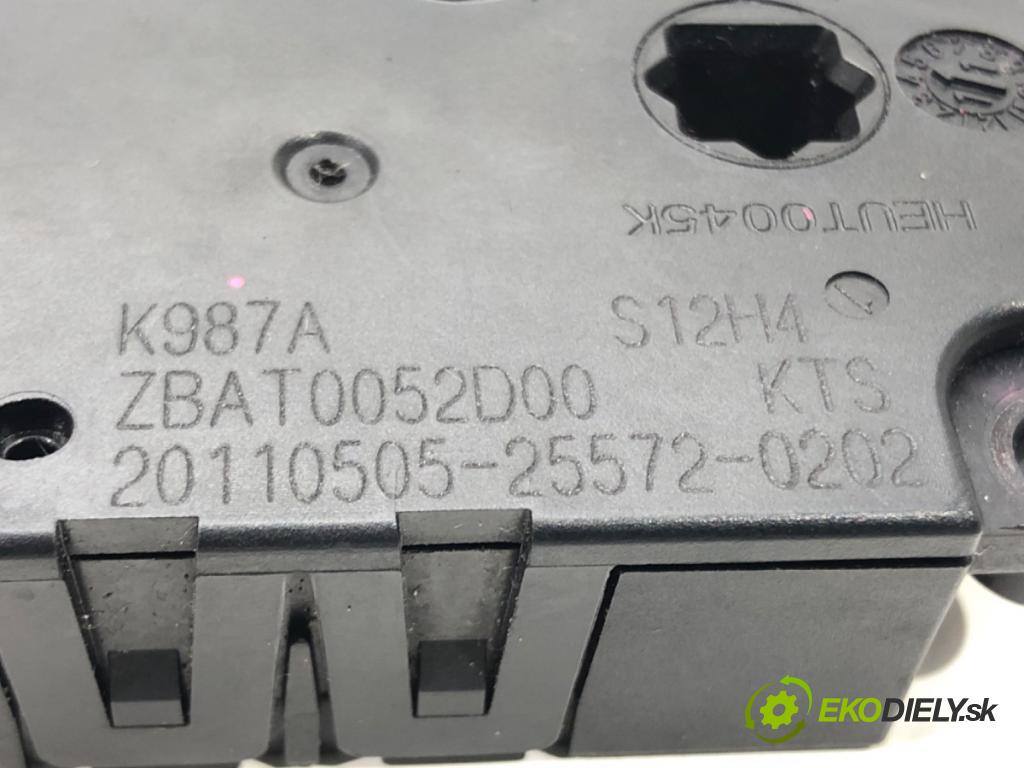 AUDI A6 C7 (4G2, 4GC) 2010 - 2018    3.0 TDI quattro 180 kW [245 KM] olej napędowy 2011  Motorček kúrenia K987A (Motorčeky kúrenia)