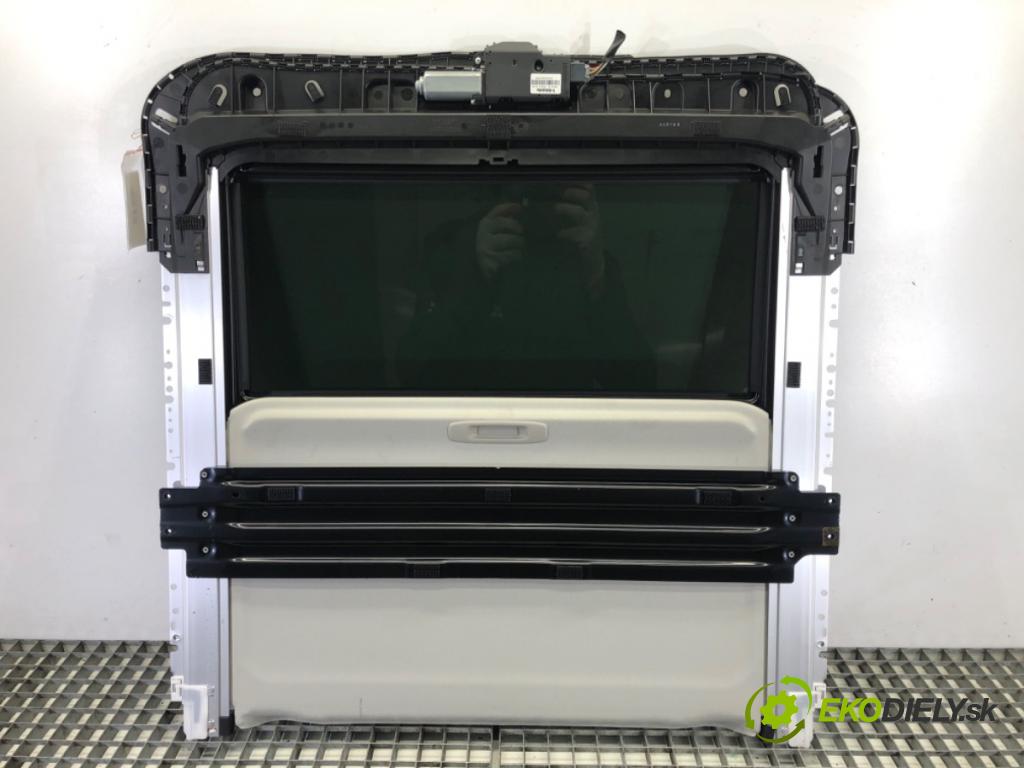 INFINITI Q50 2013 - 2022    2.0 T 155 kW [211 KM] benzyna 2014 - 2022  střešní okno  (Okna karoserie)