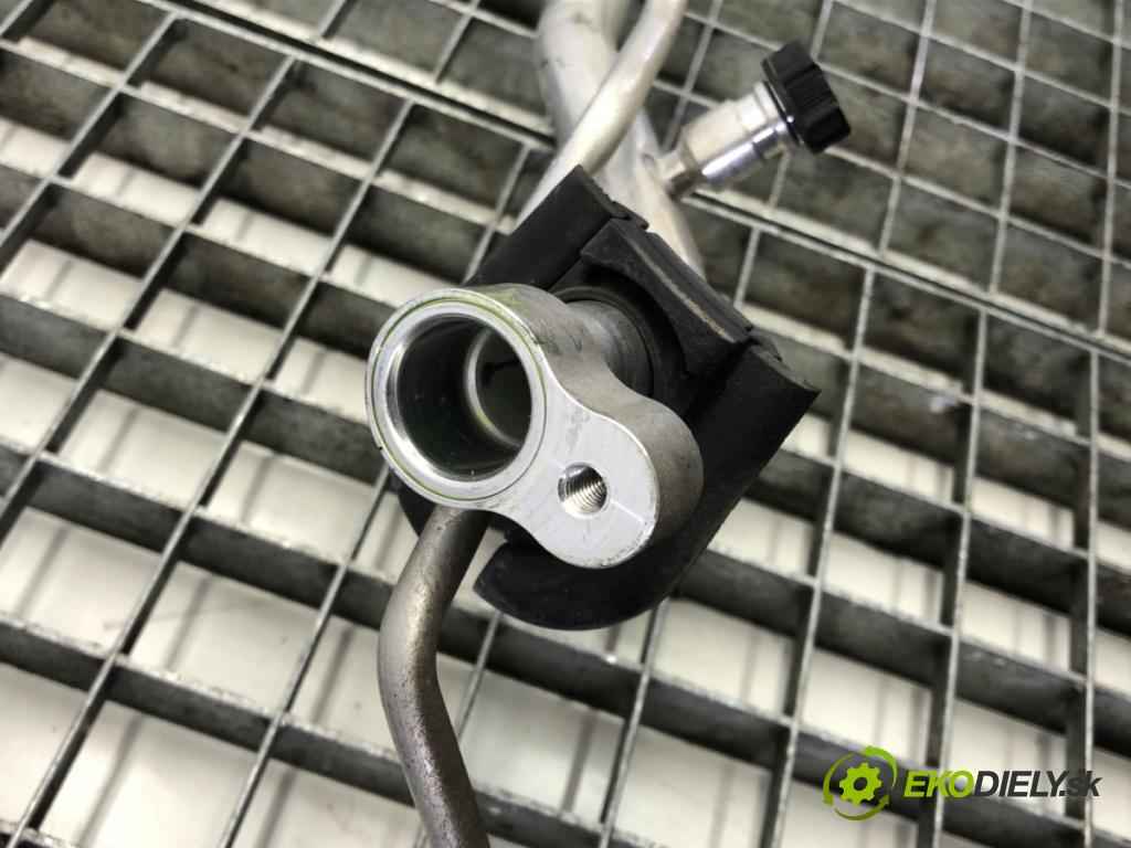 INFINITI Q50 2013 - 2022    2.0 T 155 kW [211 KM] benzyna 2014 - 2022  rúrka klimatizácie  (Rúrky klimatizácie)