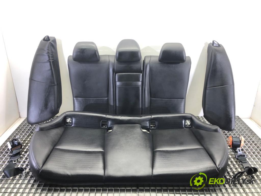 INFINITI Q50 2013 - 2022    2.0 T 155 kW [211 KM] benzyna 2014 - 2022  Sedadlo druhý RIADOK: 