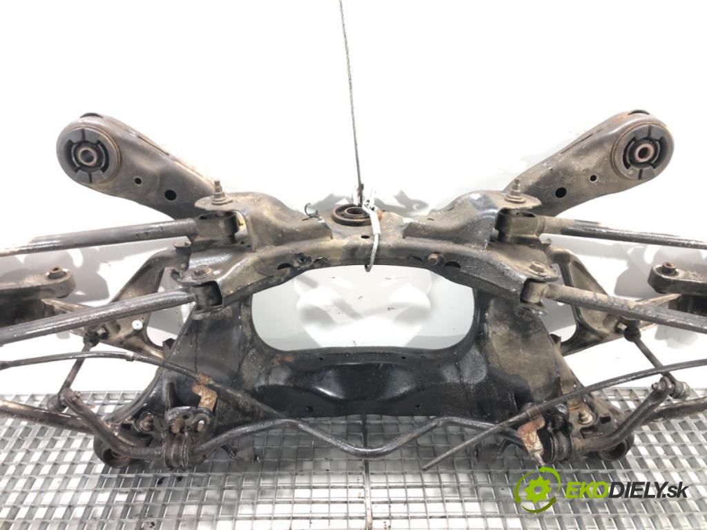 INFINITI Q50 2013 - 2022    2.0 T 155 kW [211 KM] benzyna 2014 - 2022  výztuha zadní část