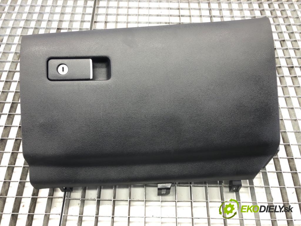 INFINITI Q50 2013 - 2022    2.0 T 155 kW [211 KM] benzyna 2014 - 2022  Priehradka, kastlík spolujazdca  (Priehradky, kastlíky)