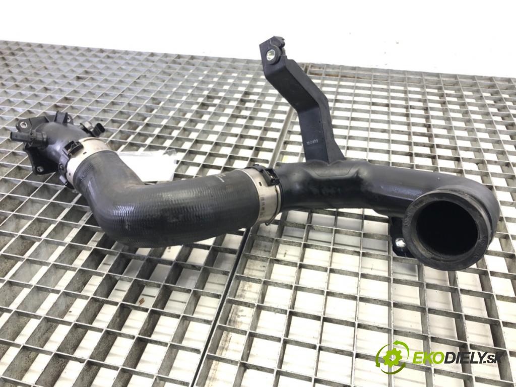 INFINITI Q50 2013 - 2022    2.0 T 155 kW [211 KM] benzyna 2014 - 2022  Rúra turba 144604GC0C