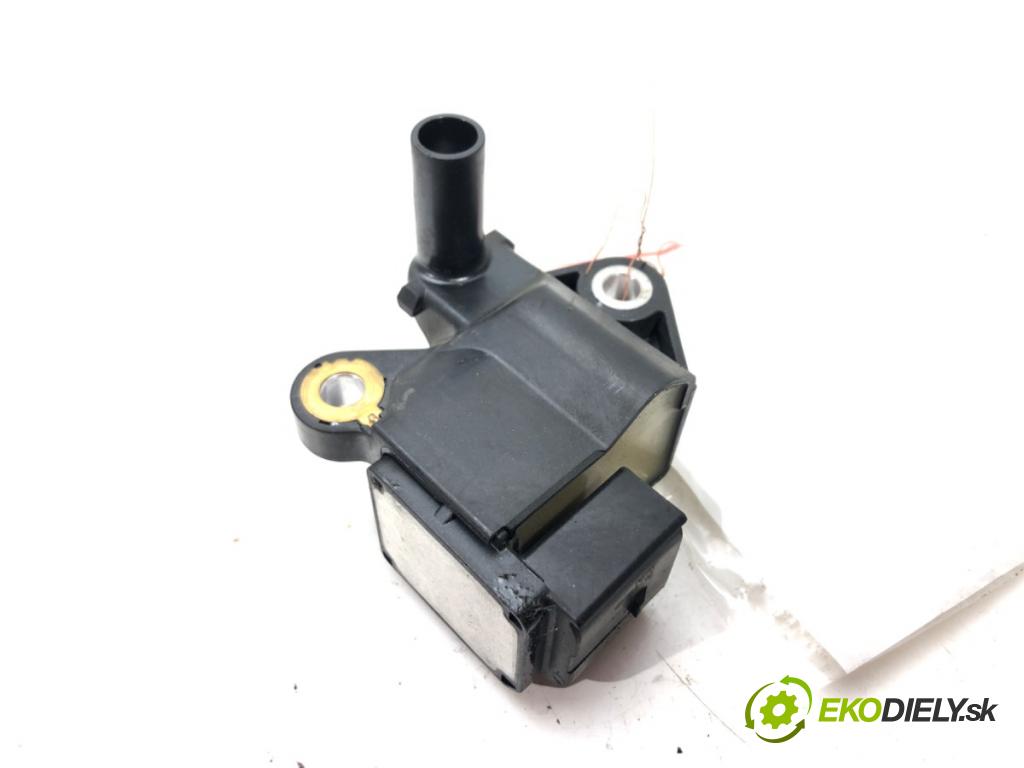 INFINITI Q50 2013 - 2022    2.0 T 155 kW [211 KM] benzyna 2014 - 2022  Cievka zapaľovacia A2749060700 (Zapaľovacie cievky, moduly)