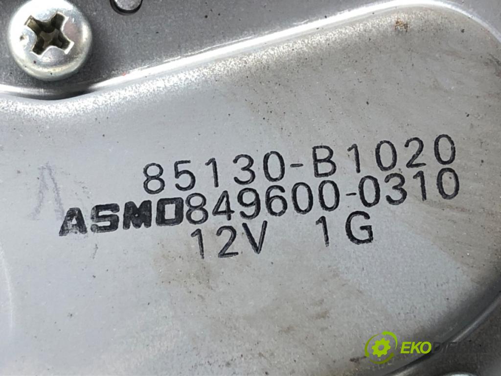 DAIHATSU SIRION (M3_) 2005 - 2022    1.0 51 kW [70 KM] benzyna 2005 - 2013  Motorček stieračov zad 85130-B1020 (Ostatné)