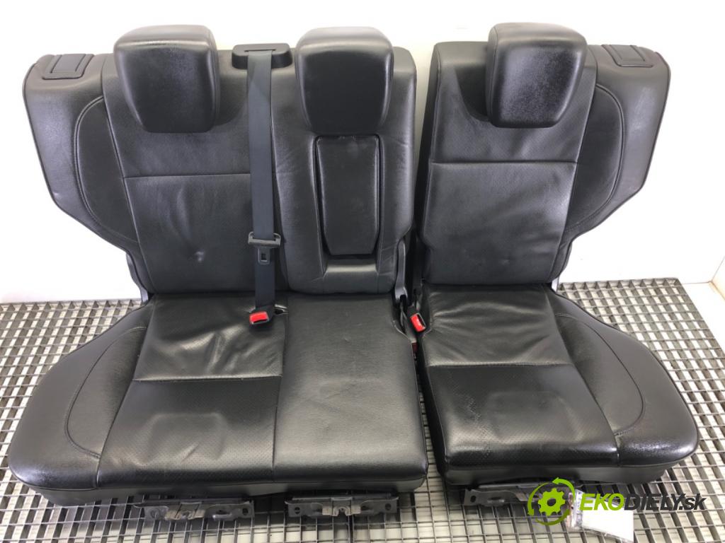 SUZUKI GRAND VITARA II (JT, TE, TD) 2005 - 2022    3.2 (JB632) 171 kW [233 KM] benzyna 2009 - 2010  Sedadlo zad  (Sedačky, sedadlá)