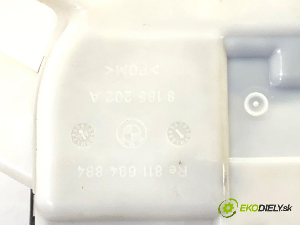 BMW 5 (E39) 1995 - 2003    520 i 110 kW [150 KM] benzyna 1996 - 2003  střešní okno  (Okna karoserie)