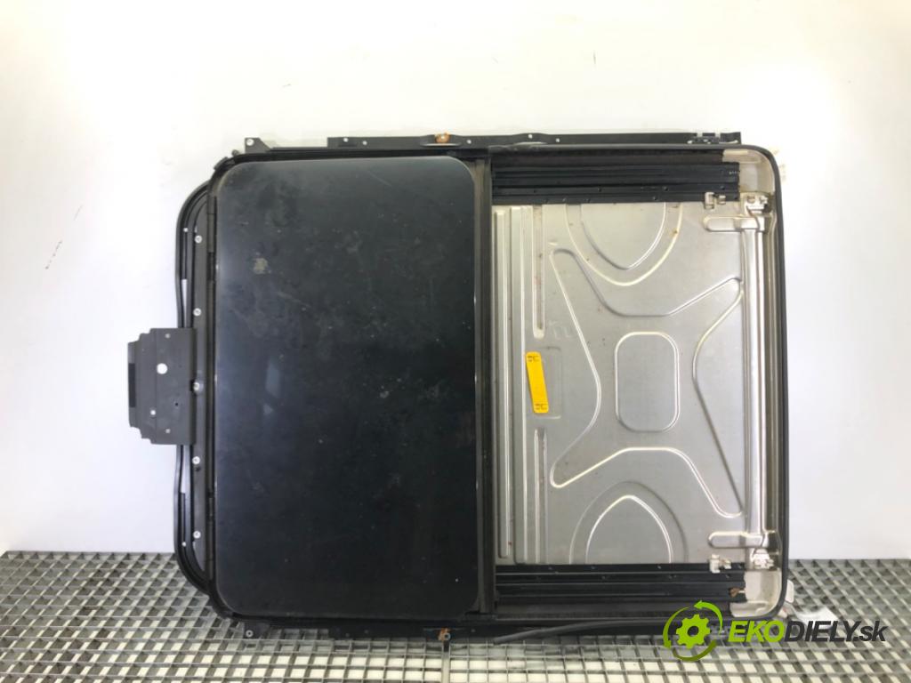 BMW 5 (E39) 1995 - 2003    520 i 110 kW [150 KM] benzyna 1996 - 2003  střešní okno  (Okna karoserie)