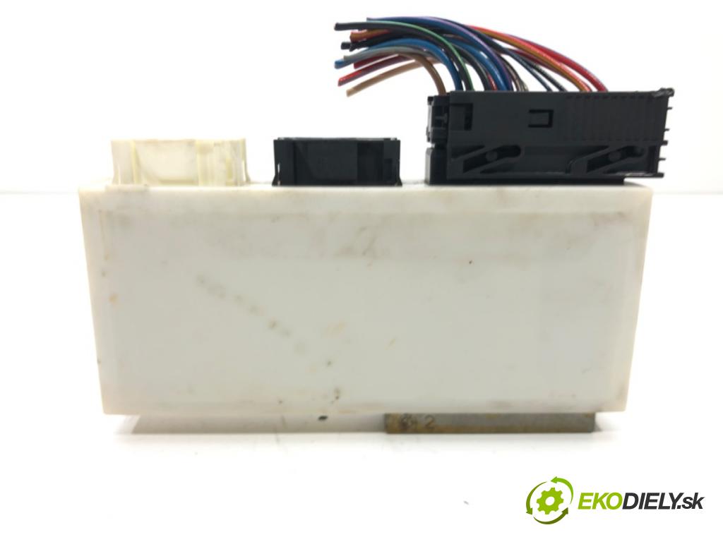 BMW 5 (E39) 1995 - 2003    520 i 110 kW [150 KM] benzyna 1996 - 2003  Modul komfortu 8378635 (Moduly komfortu)