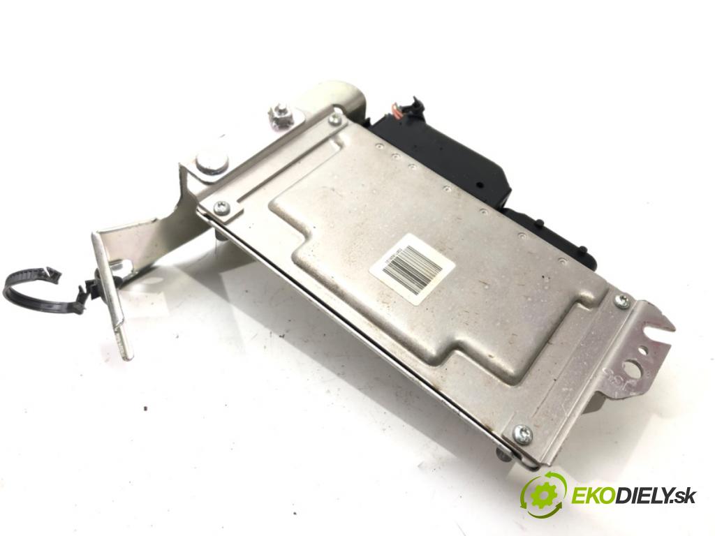 HYUNDAI GETZ (TB) 2001 - 2011    1.1 49 kW [67 KM] benzyna 2005 - 2009  riadiaca jednotka Motor 39110-02BJ0 (Riadiace jednotky)