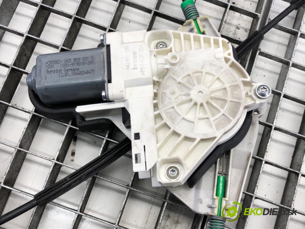 AUDI A8 D4 (4H2, 4H8, 4HC, 4HL) 2009 - 2018    4.2 FSI quattro 273 kW [371 KM] benzyna 2009 - 201  Mechanizmus okna ľavy predný 4H0837461A