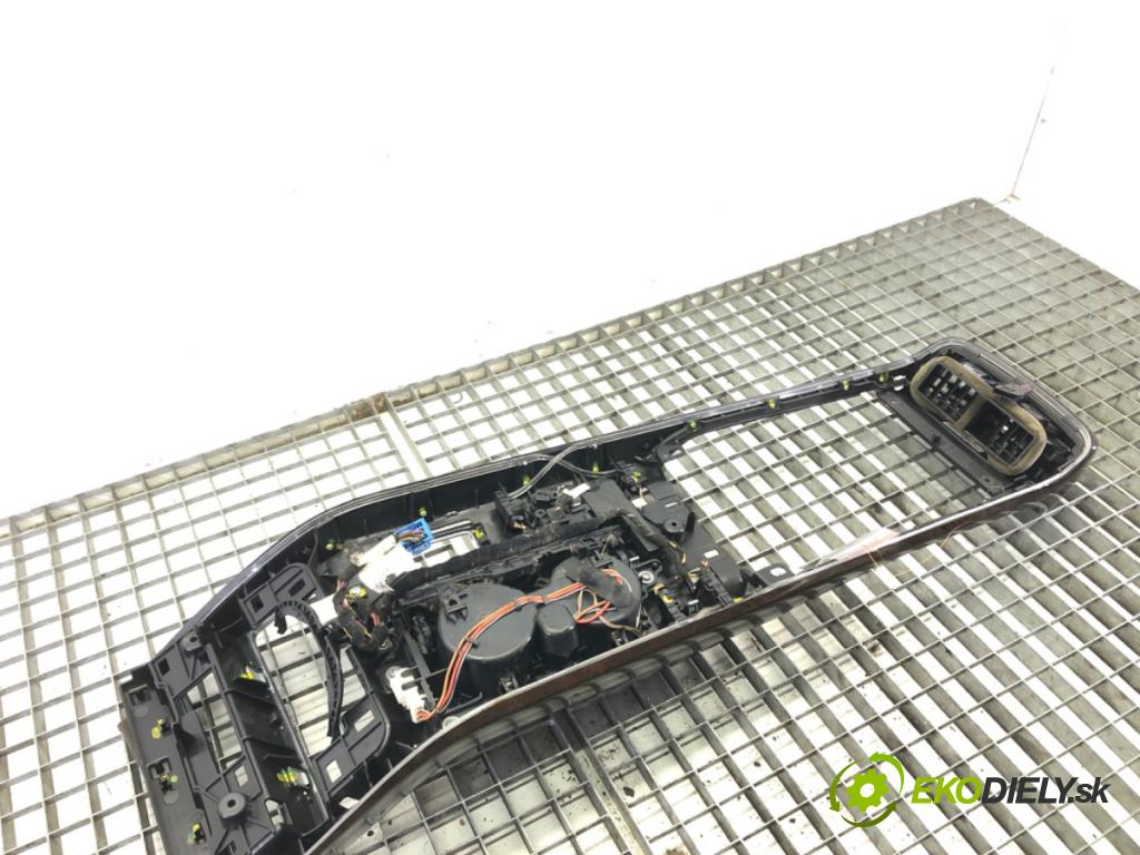 AUDI A8 D4 (4H2, 4H8, 4HC, 4HL) 2009 - 2018    4.2 FSI quattro 273 kW [371 KM] benzyna 2009 - 201  Tunel stredový  (Stredový tunel / panel)