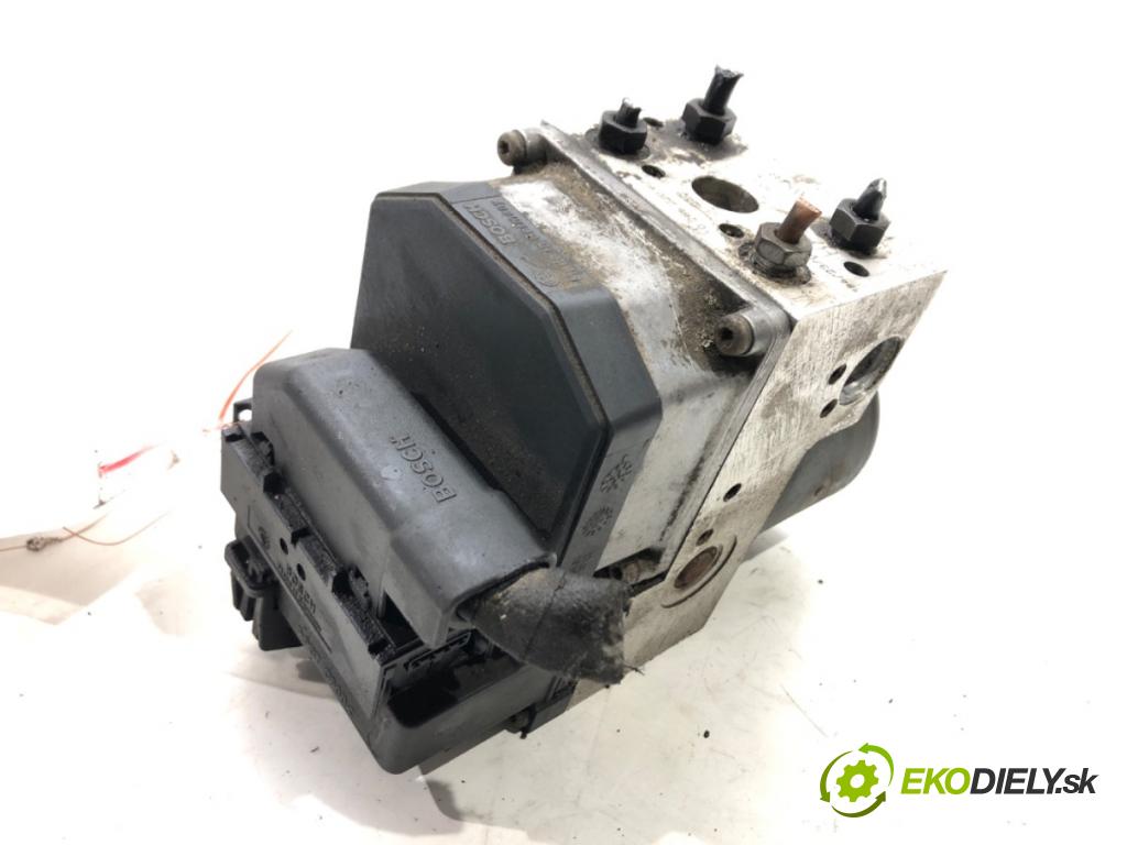 VW PASSAT B5.5 (3B3) 2000 - 2005    1.8 T 20V 110 kW [150 KM] benzyna 2000 - 2005  Pumpa ABS 0273004573 (Pumpy ABS)