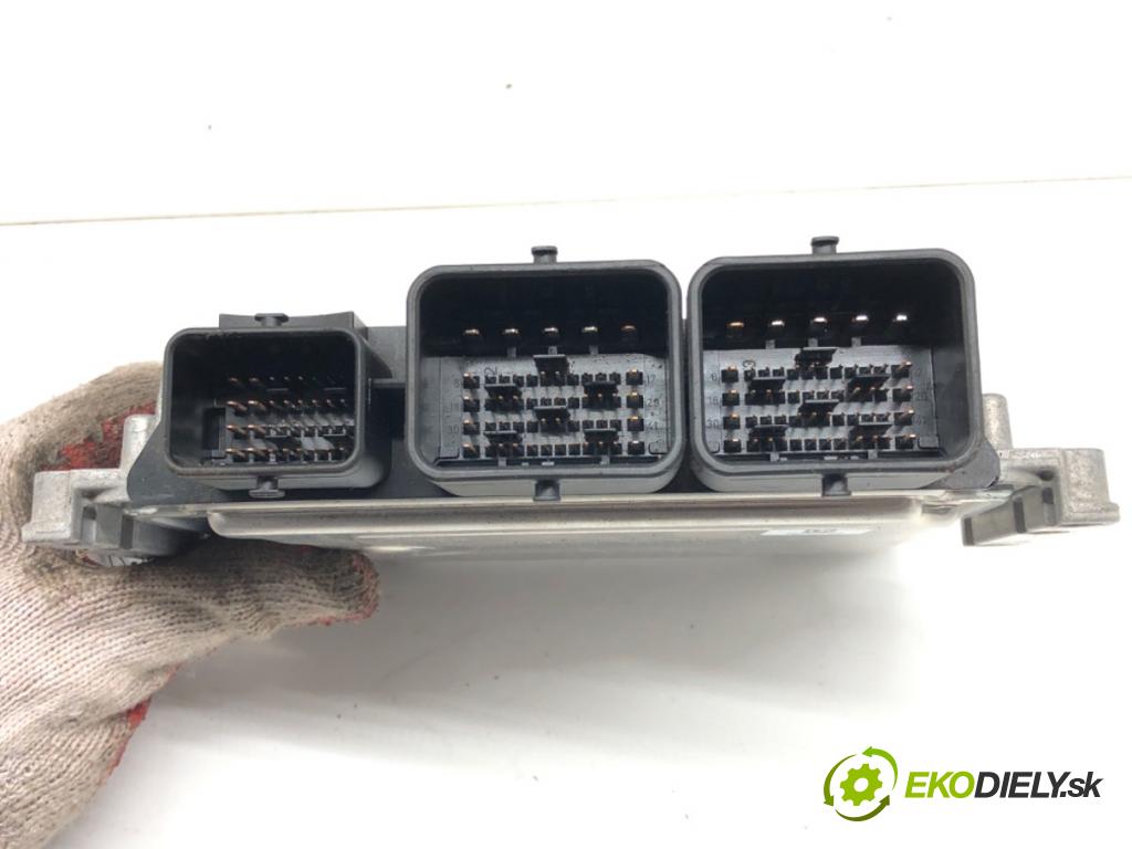 CITROEN C4 PICASSO I nadwozie wielkoprzestrzenne (MPV) (UD_) 2006 - 2015    1.6 VTi 120 88 kW [120 KM] benzyna 2008 - 2013  riadiaca jednotka Motor 9666104280 0261S04690 (Riadiace jednotky)