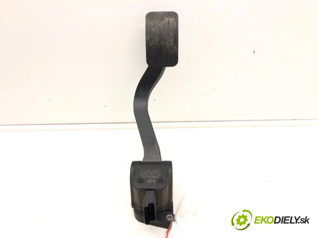 CITROEN C4 PICASSO I nadwozie wielkoprzestrzenne (MPV) (UD_) 2006 - 2015    1.6 VTi 120 88 kW [120 KM] benzyna 2008 - 2013  Potenciometer plynového pedálu 9681990080 (Pedále)