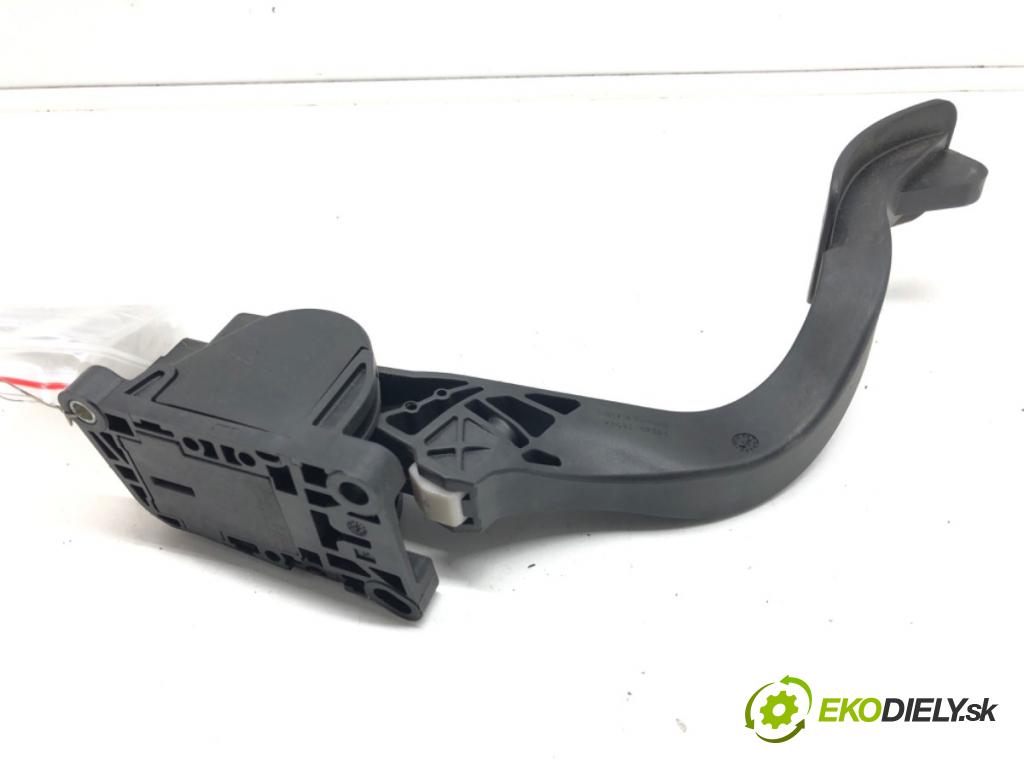 CITROEN C4 PICASSO I nadwozie wielkoprzestrzenne (MPV) (UD_) 2006 - 2015    1.6 VTi 120 88 kW [120 KM] benzyna 2008 - 2013  Potenciometer plynového pedálu 9681990080 (Pedále)