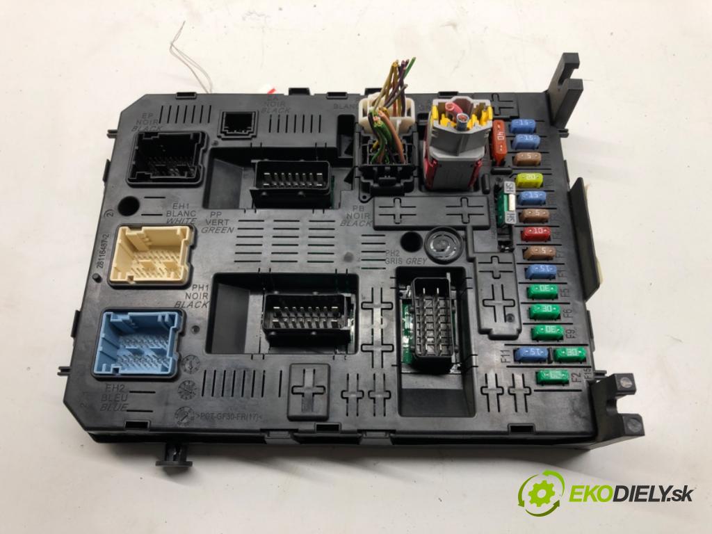 CITROEN C4 PICASSO I nadwozie wielkoprzestrzenne (MPV) (UD_) 2006 - 2015    1.6 VTi 120 88 kW [120 KM] benzyna 2008 - 2013  modul BSI 9664059080 (Pojistkové skříňky)