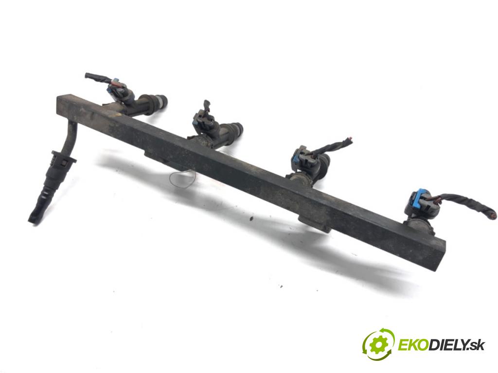 DAEWOO KALOS (KLAS) 2002 - 2022    1.4 16V 69 kW [94 KM] benzyna 2003 - 2022  Lišta vstrekovacia 96386780 25334150 (Vstrekovacie lišty)