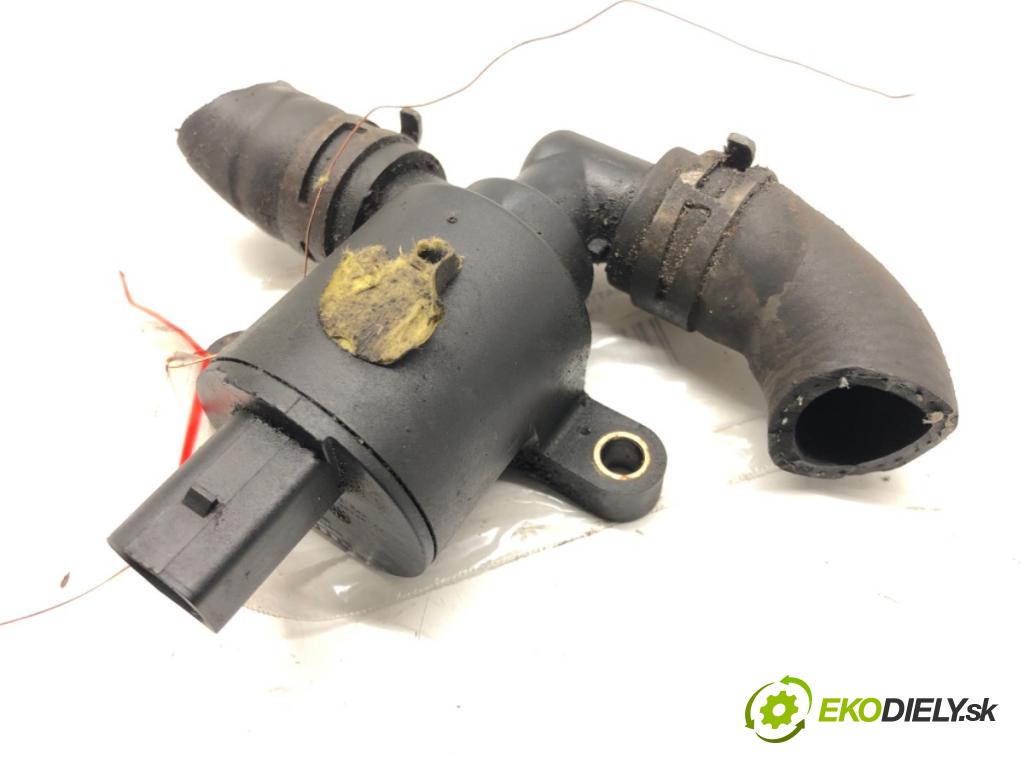 AUDI A8 D4 (4H2, 4H8, 4HC, 4HL) 2009 - 2018    4.2 FSI quattro 273 kW [371 KM] benzyna 2009 - 201  DALŠÍ: pumpa vody 4H0121671B (Vodní pumpy)