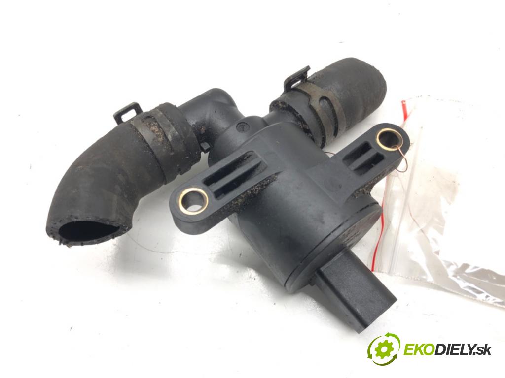 AUDI A8 D4 (4H2, 4H8, 4HC, 4HL) 2009 - 2018    4.2 FSI quattro 273 kW [371 KM] benzyna 2009 - 201  DALŠÍ: pumpa vody 4H0121671B (Vodní pumpy)