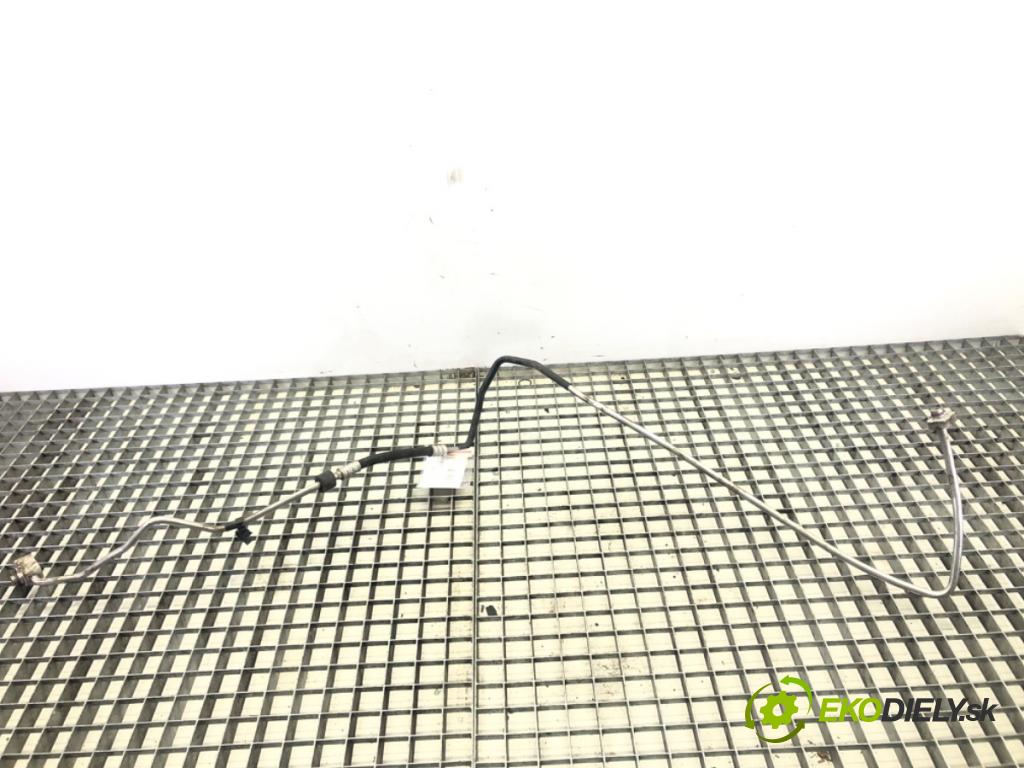 AUDI A8 D4 (4H2, 4H8, 4HC, 4HL) 2009 - 2018    4.2 FSI quattro 273 kW [371 KM] benzyna 2009 - 201  rúrka klimatizácie  (Rúrky klimatizácie)