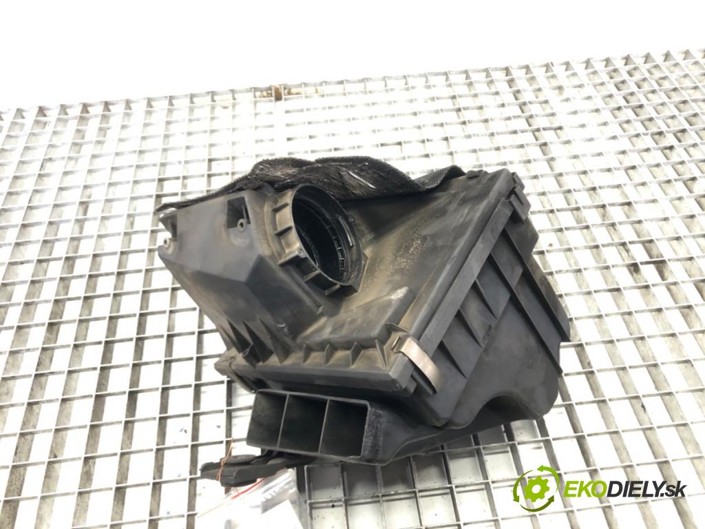 VW PASSAT B5.5 Variant (3B6) 2000 - 2005    2.0 TDI 100 kW [136 KM] olej napędowy 2003 - 2005  Obal filtra vzduchu  (Obaly filtrov vzduchu)