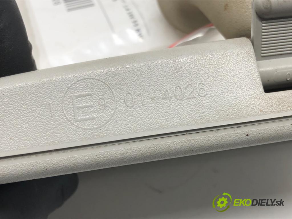 VW BORA I (1J2) 1998 - 2013    1.4 16V 55 kW [75 KM] benzyna 2000 - 2005  zpětné zrcátko vnitřní  (Světla vnitřní)