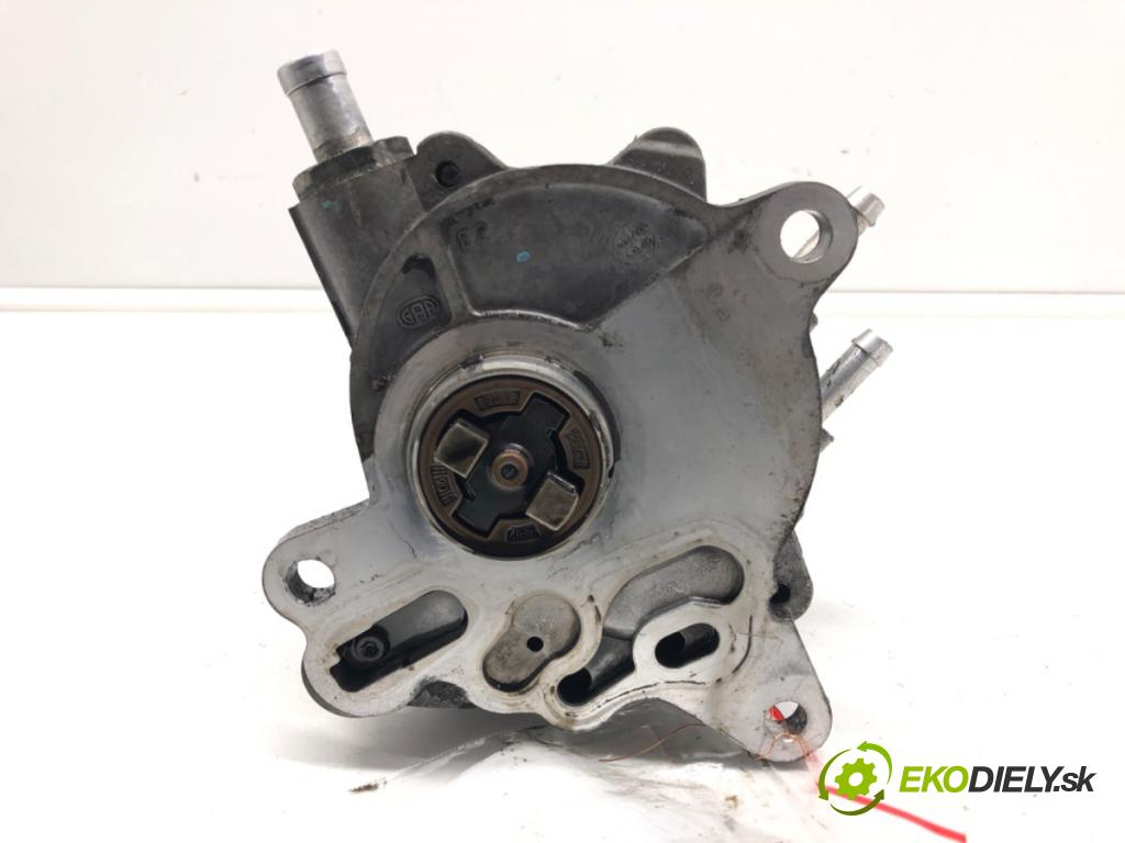 VW GOLF V (1K1) 2003 - 2010    2.0 TDI 103 kW [140 KM] olej napędowy 2004 - 2008  pumpa vakuová 03G145209C