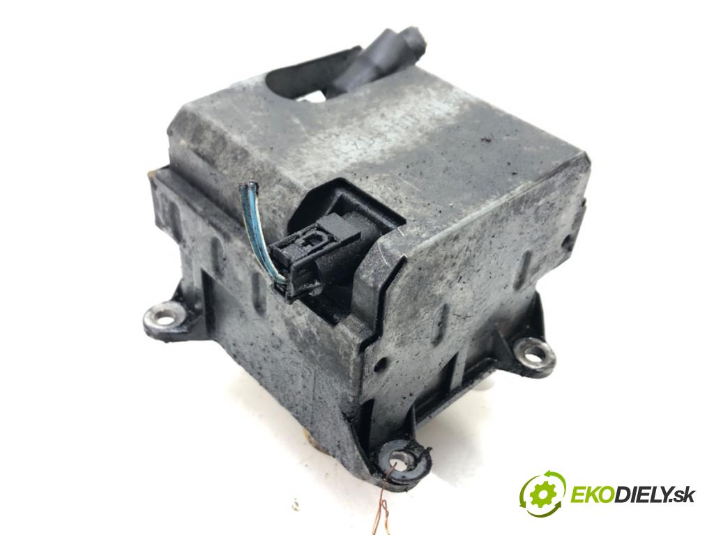 MERCEDES-BENZ KLASA C (W203) 2000 - 2007    C 220 CDI (203.006) 105 kW [143 KM] olej napędowy   vody  (Ohřívání, ventilace)