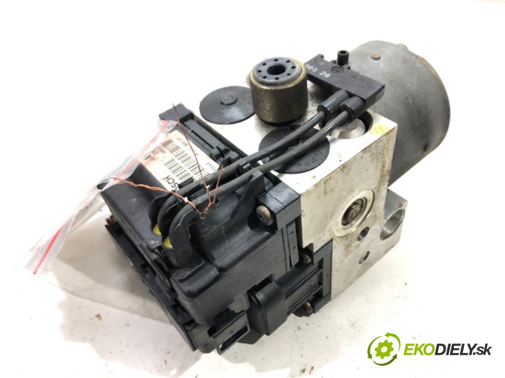VW PASSAT B5 (3B2) 1996 - 2001    1.8 92 kW [125 KM] benzyna 1996 - 2000  Pumpa ABS 0273004281 (Pumpy ABS)