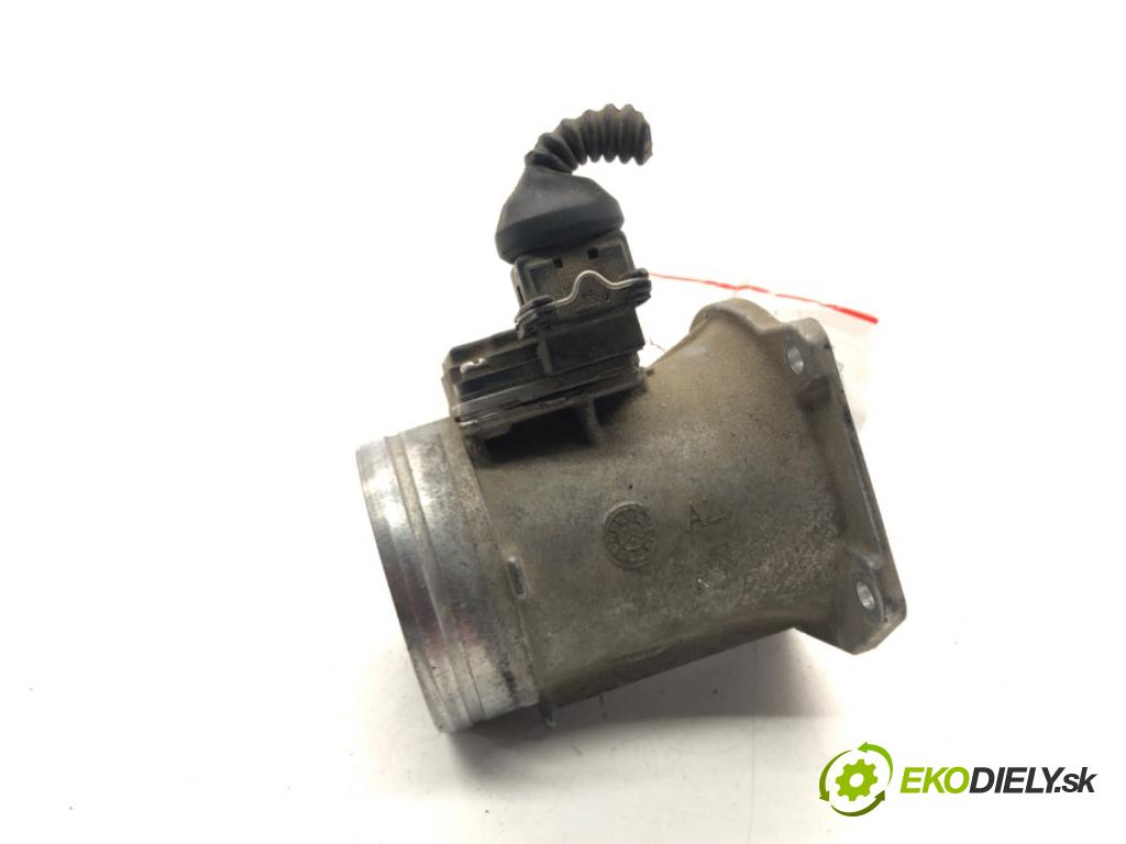 AUDI A4 B5 (8D2) 1994 - 2001    1.6 74 kW [100 KM] benzyna 1994 - 2000  Váha vzduchu  (Váhy vzduchu)