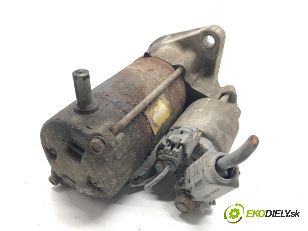 TOYOTA YARIS (_P1_) 1999 - 2005    1.0 (SCP10_) 50 kW [68 KM] benzyna 1999 - 2005  Štartér 28100-23030 (Štartéry)