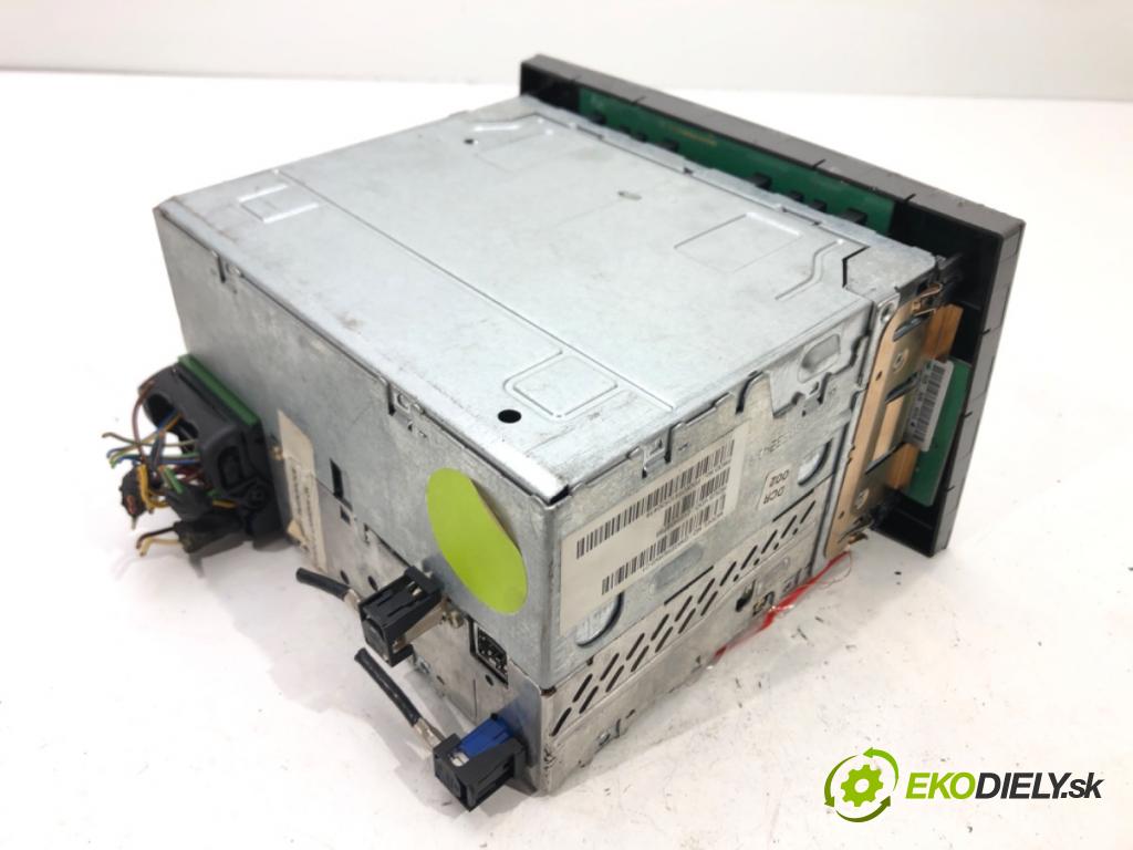 OPEL SIGNUM liftback (Z03) 2003 - 2008    1.9 CDTI (F48) 110 kW [150 KM] olej napędowy 2004   RADIO 13163937 (Audio zariadenia)