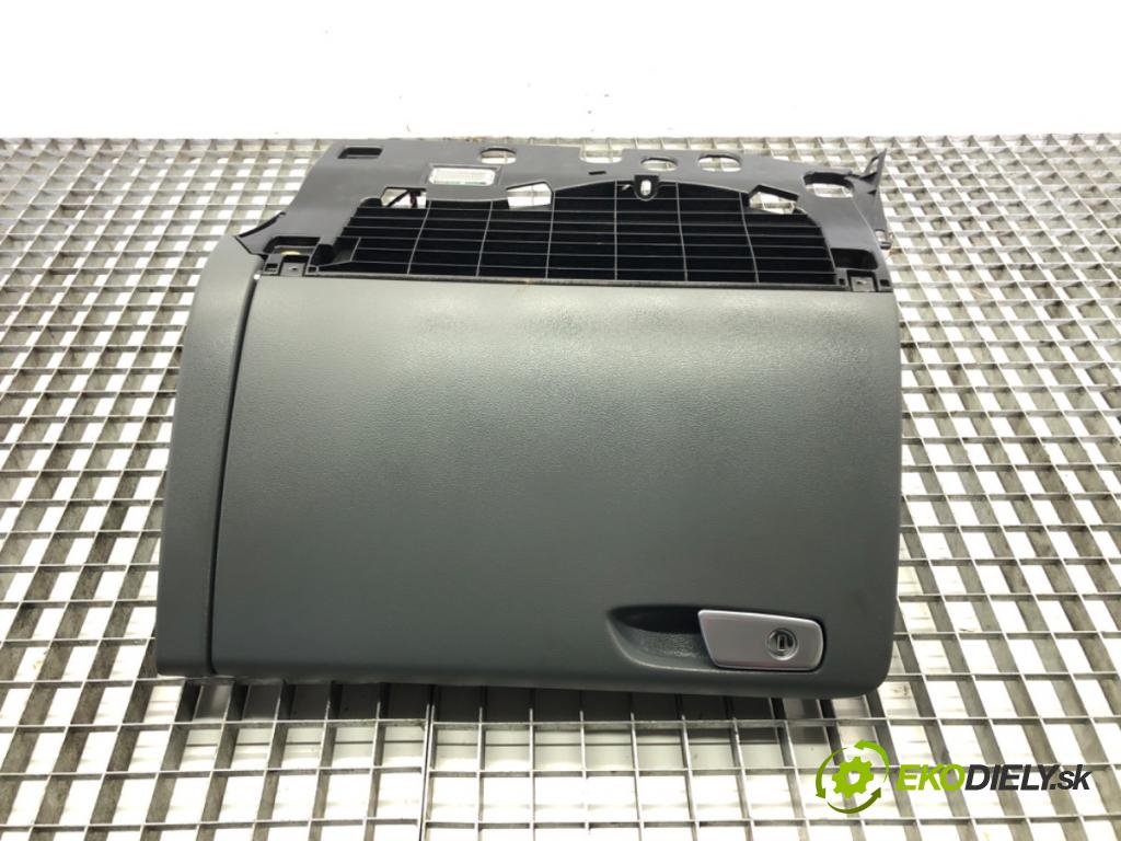 AUDI A5 (8T3) 2007 - 2017    2.0 TDI 130 kW [177 KM] olej napędowy 2011 - 2017  Priehradka, kastlík spolujazdca 8K1857035B (Priehradky, kastlíky)