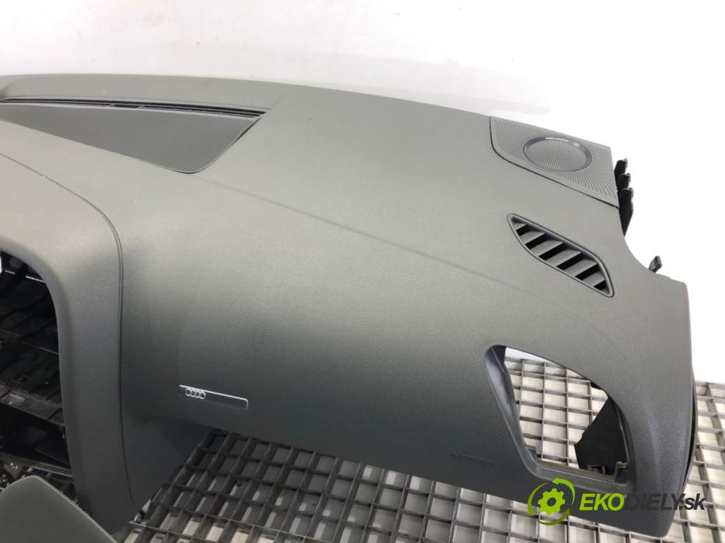 AUDI A5 (8T3) 2007 - 2017    2.0 TDI 130 kW [177 KM] olej napędowy 2011 - 2017  Palubná doska  (Palubné dosky)