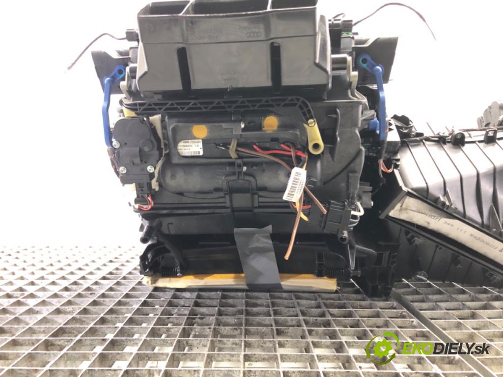 AUDI A5 (8T3) 2007 - 2017    2.0 TDI 130 kW [177 KM] olej napędowy 2011 - 2017  Výhrevné teleso, radiátor kúrenia komplet KOMBAJN 8T1820005G (Radiátory kúrenia)