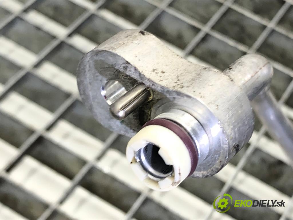 BMW 3 Touring (F31) 2012 - 2019    316 d 85 kW [116 KM] olej napędowy 2012 - 2019  rúrka klimatizácie 9212236 (Rúrky klimatizácie)