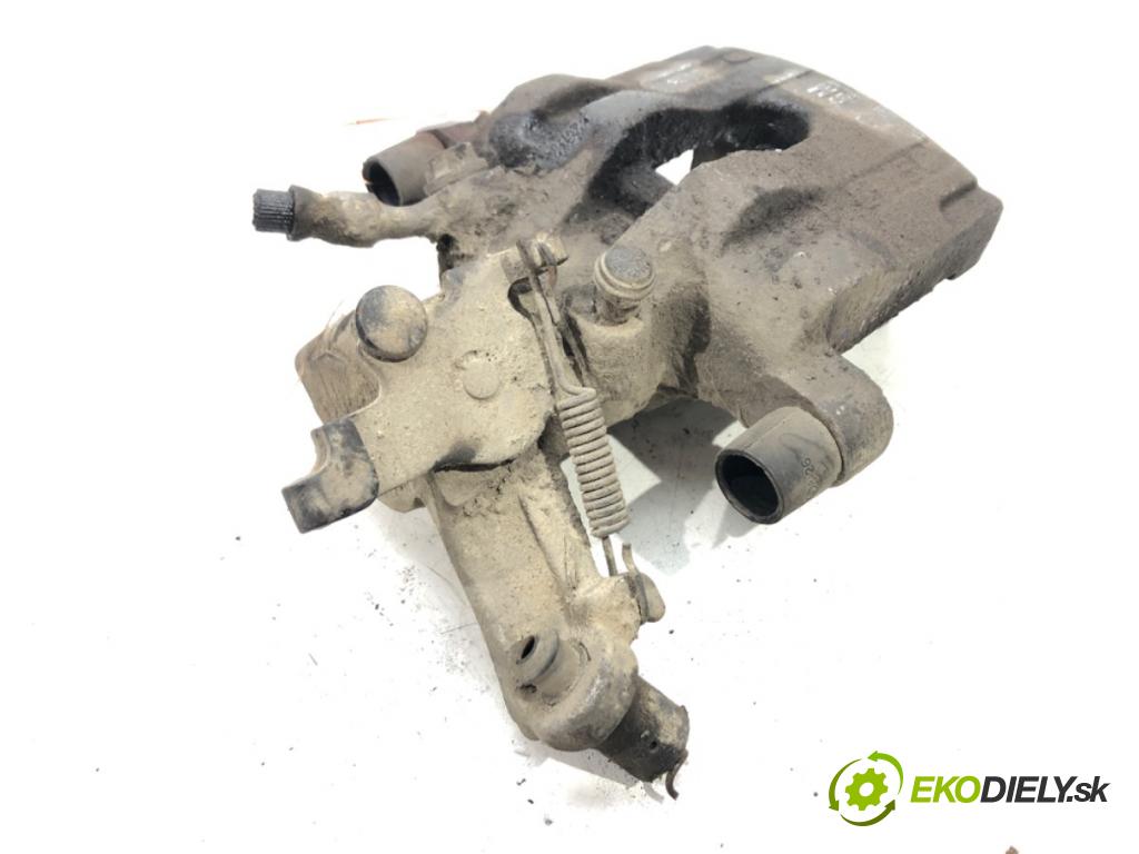 OPEL SIGNUM liftback (Z03) 2003 - 2008    3.0 V6 CDTI (F48) 130 kW [177 KM] olej napędowy 2003 - 2005  Brzdič strmeň ľavy zad