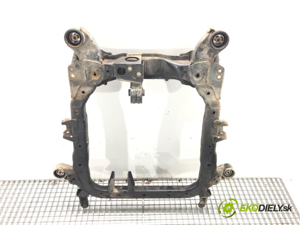 OPEL SIGNUM liftback (Z03) 2003 - 2008    3.0 V6 CDTI (F48) 130 kW [177 KM] olej napędowy 20  výztuha pod motor  (Výztuhy přední)