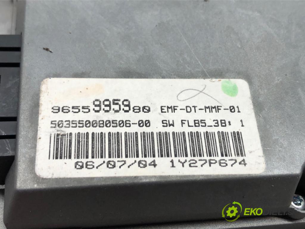 PEUGEOT 407 (6D_) 2004 - 2011 2.0 HDi 135 (6DRHRH, 6DRHRE, 6DRHRG, 6DRHRJ) 100 k Dislpej 9655995980 (Prístrojové dosky, displeje)