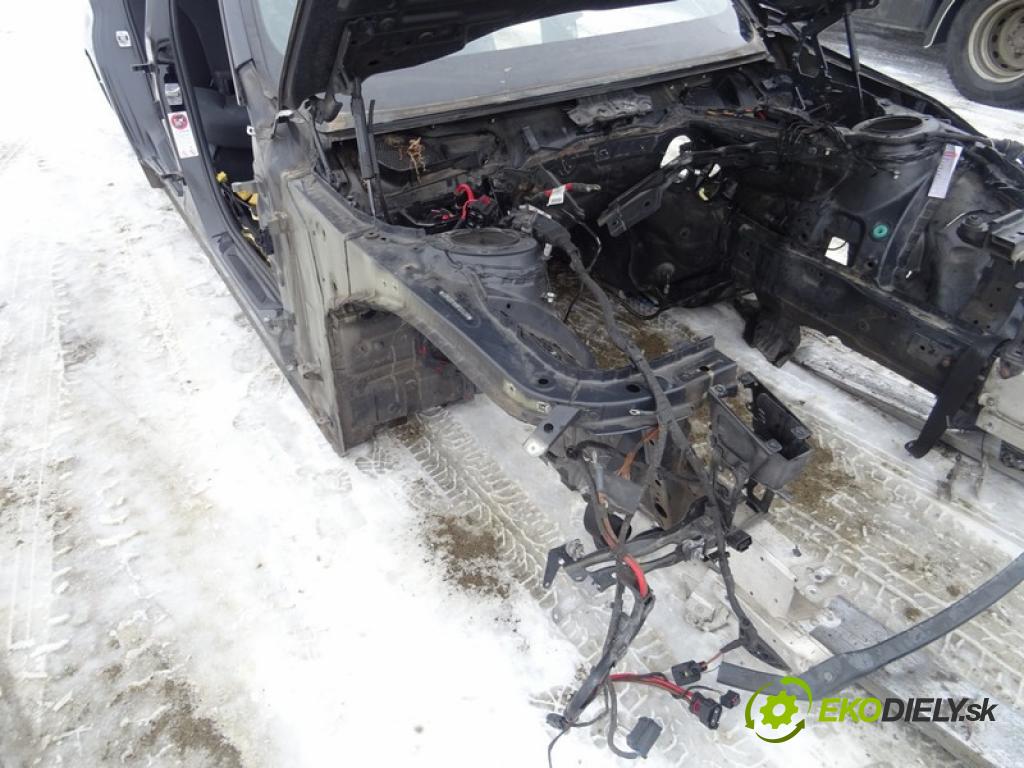 BMW 3 Touring (F31) 2012 - 2019    316 d 85 kW [116 KM] olej napędowy 2012 - 2019  KAROSERIA ČTVRŤÁK blatník zadní část levý pravý střecha POŠTY: prahy