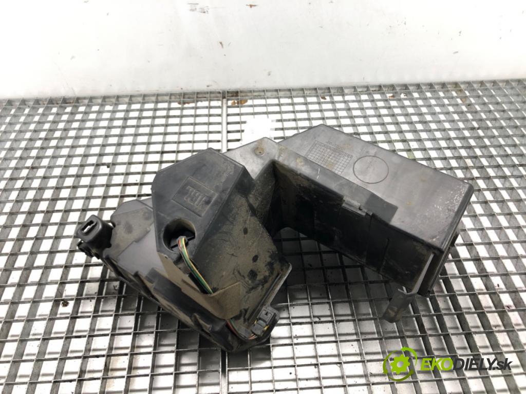 PEUGEOT 407 (6D_) 2004 - 2011    2.0 HDi 135 (6DRHRH, 6DRHRE, 6DRHRG, 6DRHRJ) 100 k  subwoofer 9650581780 (Audio zariadenia)