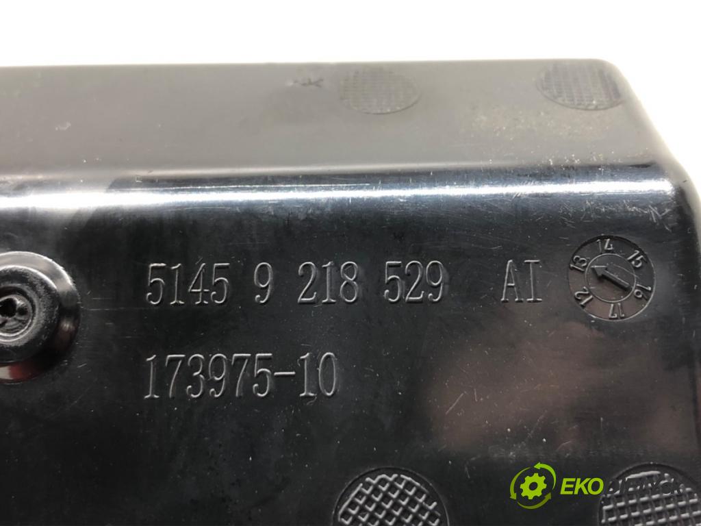 BMW 3 Touring (F31) 2012 - 2019    316 d 85 kW [116 KM] olej napędowy 2012 - 2019  Priehradka, kastlík prístrojovky 9218529